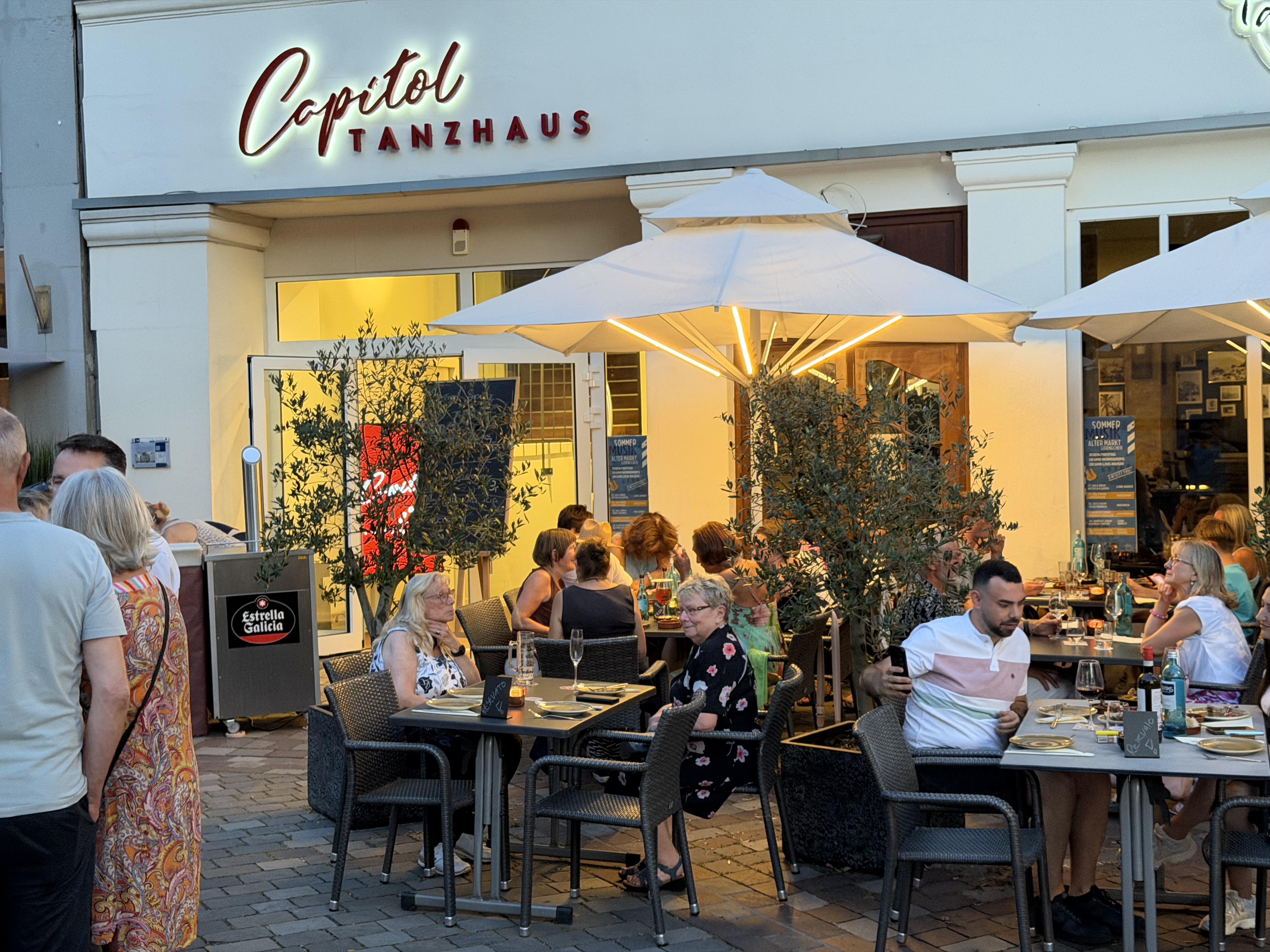 Sommermusik-Abend vor dem Tapas y más in Lüdenscheid