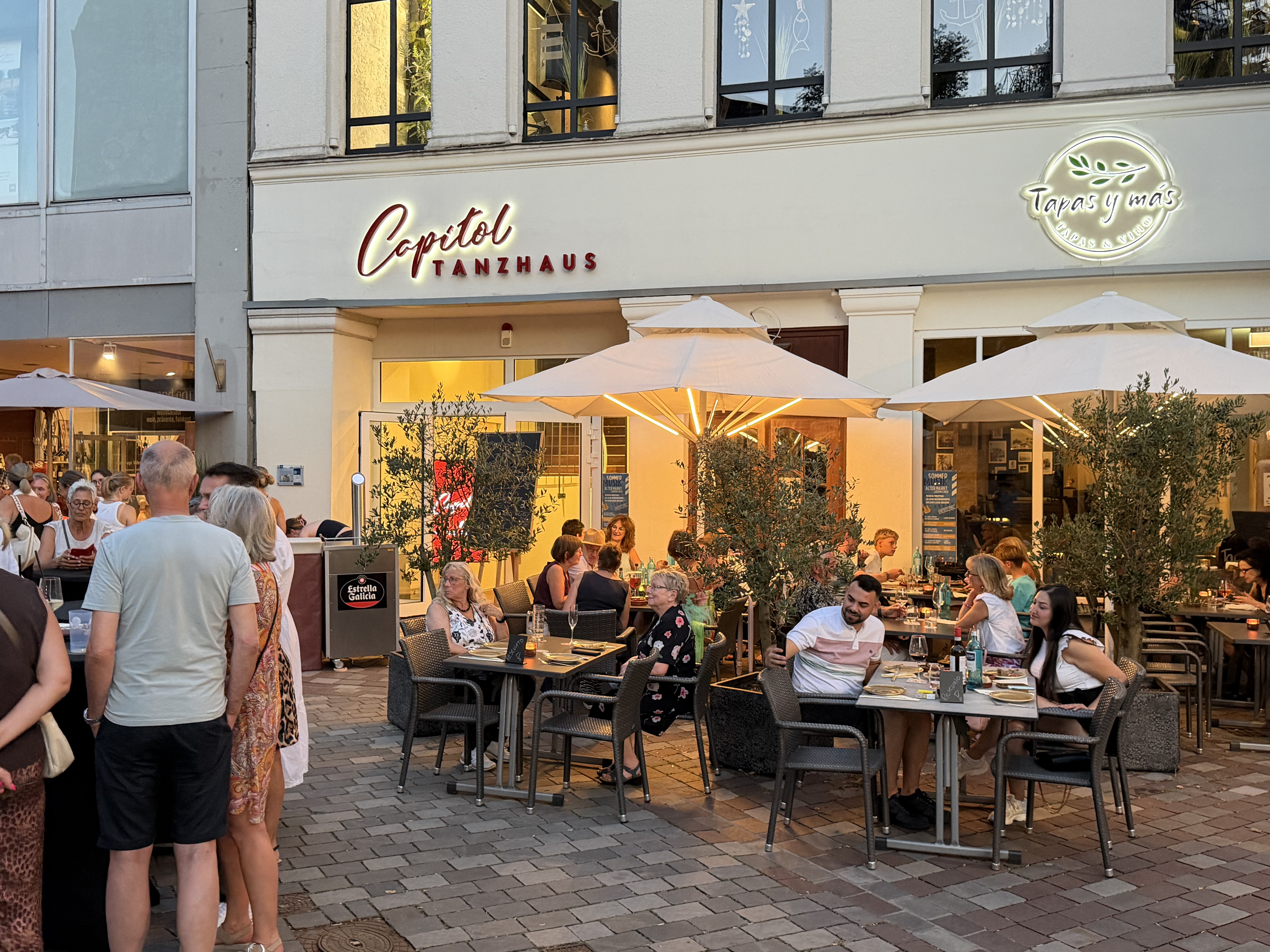Sommermusik-Abend vor dem Tapas y más in Lüdenscheid